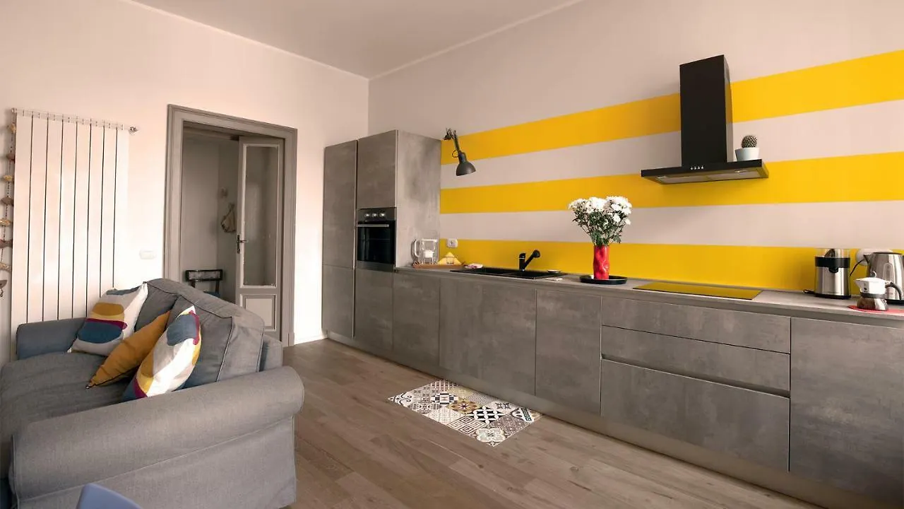 Casa Dela Lägenhet Milano
